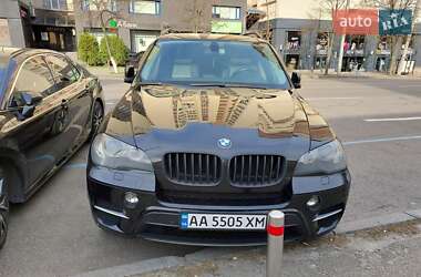 Внедорожник / Кроссовер BMW X5 2010 в 