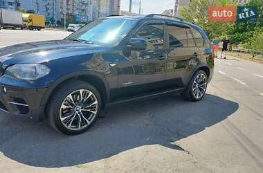 Внедорожник / Кроссовер BMW X5 2010 в 