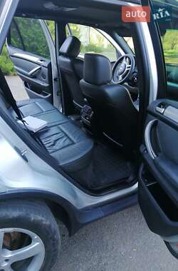 Позашляховик / Кросовер BMW X5 2003 в 