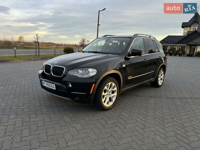Внедорожник / Кроссовер BMW X5 2012 в 