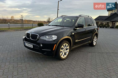 Внедорожник / Кроссовер BMW X5 2012 в 