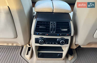 Внедорожник / Кроссовер BMW X5 2012 в 