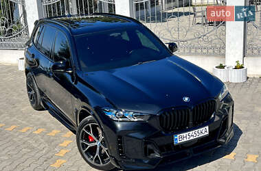 Позашляховик / Кросовер BMW X5 2022 в 