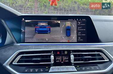 Позашляховик / Кросовер BMW X5 2019 в 