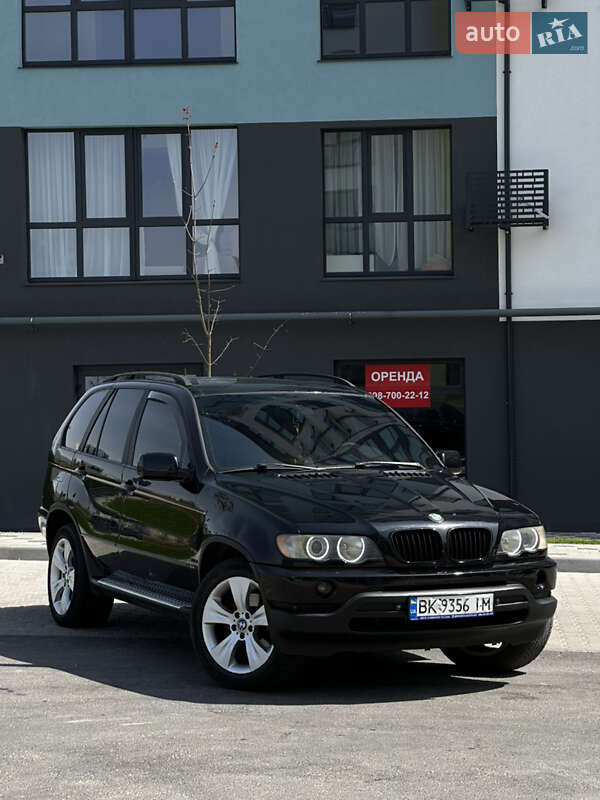 Позашляховик / Кросовер BMW X5 2001 в 