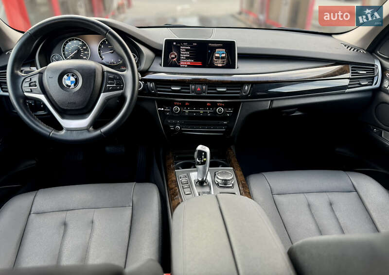 Позашляховик / Кросовер BMW X5 2015 в Львові