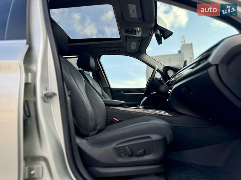 Позашляховик / Кросовер BMW X5 2015 в Львові
