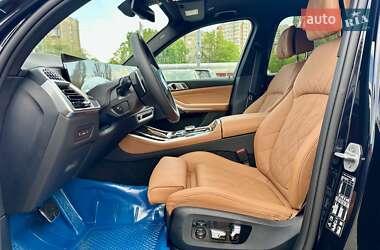 Внедорожник / Кроссовер BMW X5 2024 в 