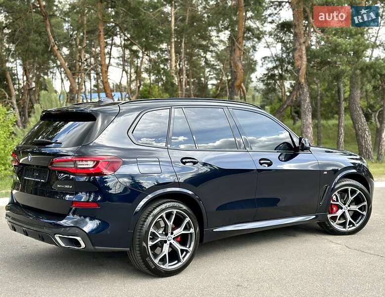 Внедорожник / Кроссовер BMW X5 2022 в Киеве
