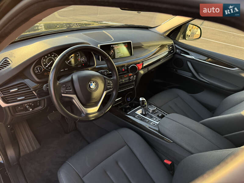 Позашляховик / Кросовер BMW X5 2016 в Одесі