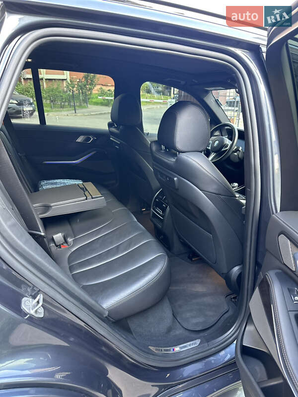 Внедорожник / Кроссовер BMW X5 2020 в Киеве