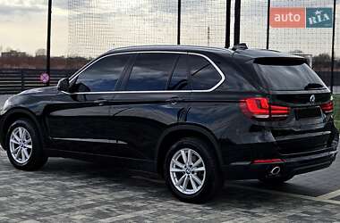 Позашляховик / Кросовер BMW X5 2015 в 