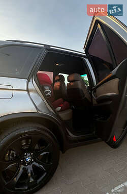 Внедорожник / Кроссовер BMW X5 2004 в 