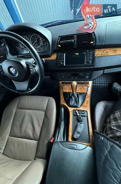 Внедорожник / Кроссовер BMW X5 2004 в 