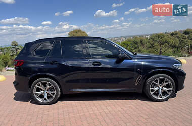 Внедорожник / Кроссовер BMW X5 2019 в Черновцах