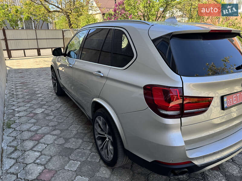 Внедорожник / Кроссовер BMW X5 2016 в Дубно