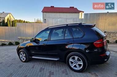 Позашляховик / Кросовер BMW X5 2012 в 