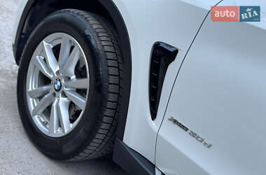 Внедорожник / Кроссовер BMW X5 2016 в 