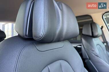 Позашляховик / Кросовер BMW X5 2015 в 
