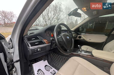 Позашляховик / Кросовер BMW X5 2011 в 