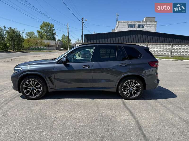 Внедорожник / Кроссовер BMW X5 2019 в Киеве