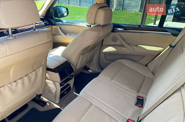 Внедорожник / Кроссовер BMW X5 2009 в 