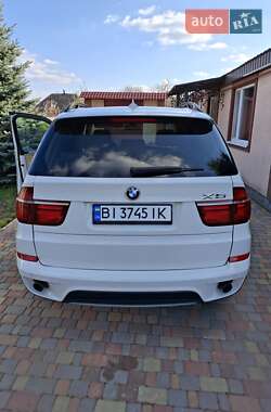 Позашляховик / Кросовер BMW X5 2012 в 