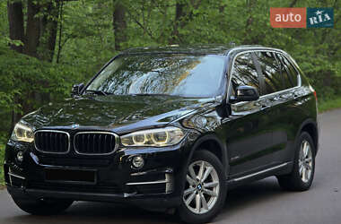 Позашляховик / Кросовер BMW X5 2016 в Сарнах