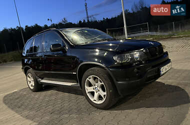 Позашляховик / Кросовер BMW X5 2003 в 