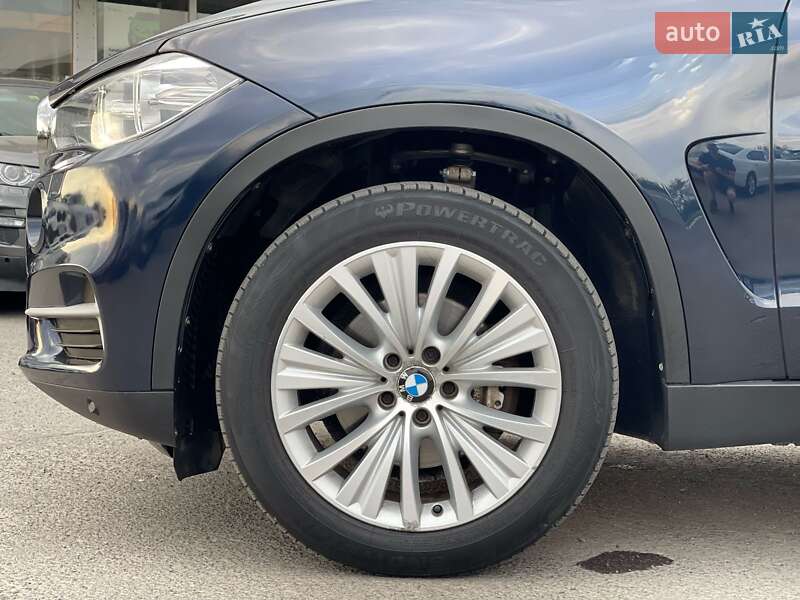 Позашляховик / Кросовер BMW X5 2015 в Ужгороді