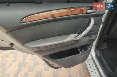 Позашляховик / Кросовер BMW X5 2004 в 