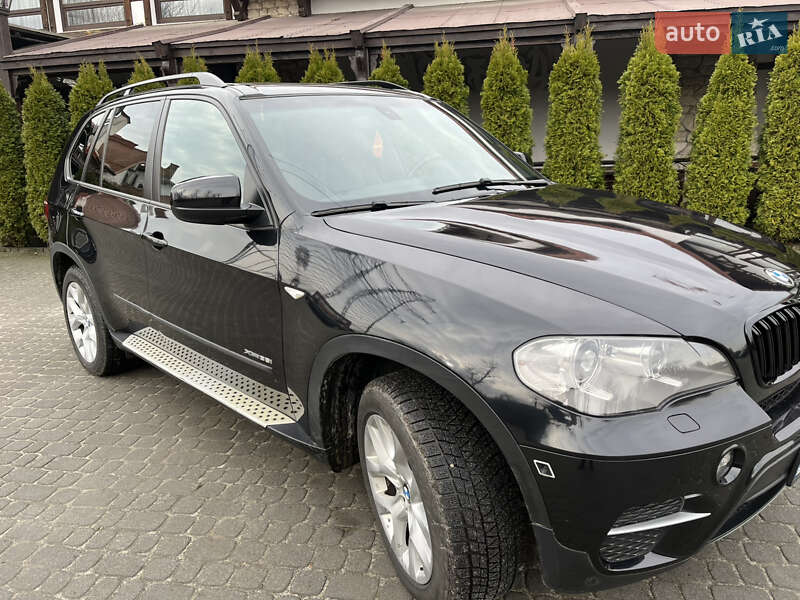 Позашляховик / Кросовер BMW X5 2012 в Львові