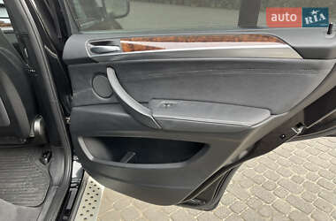 Позашляховик / Кросовер BMW X5 2013 в 