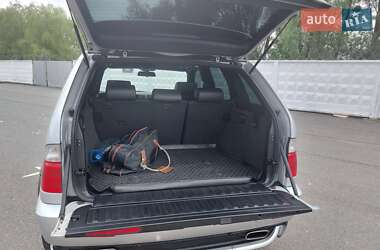 Позашляховик / Кросовер BMW X5 2004 в 