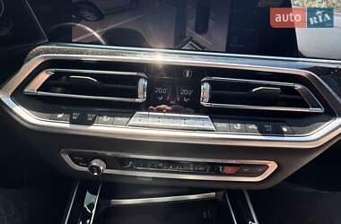 Внедорожник / Кроссовер BMW X5 2018 в 