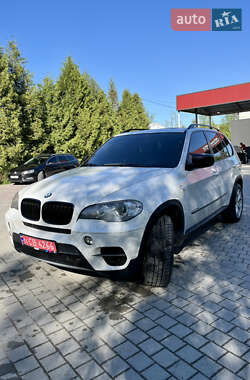 Внедорожник / Кроссовер BMW X5 2011 в 