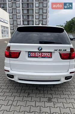 Позашляховик / Кросовер BMW X5 2012 в 