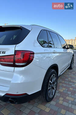 Позашляховик / Кросовер BMW X5 2013 в 