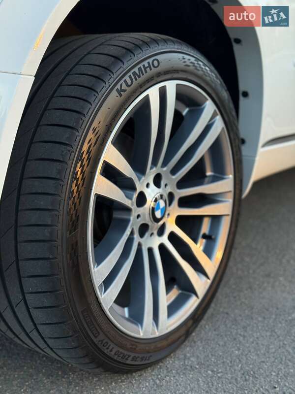 Позашляховик / Кросовер BMW X5 2011 в Миколаєві