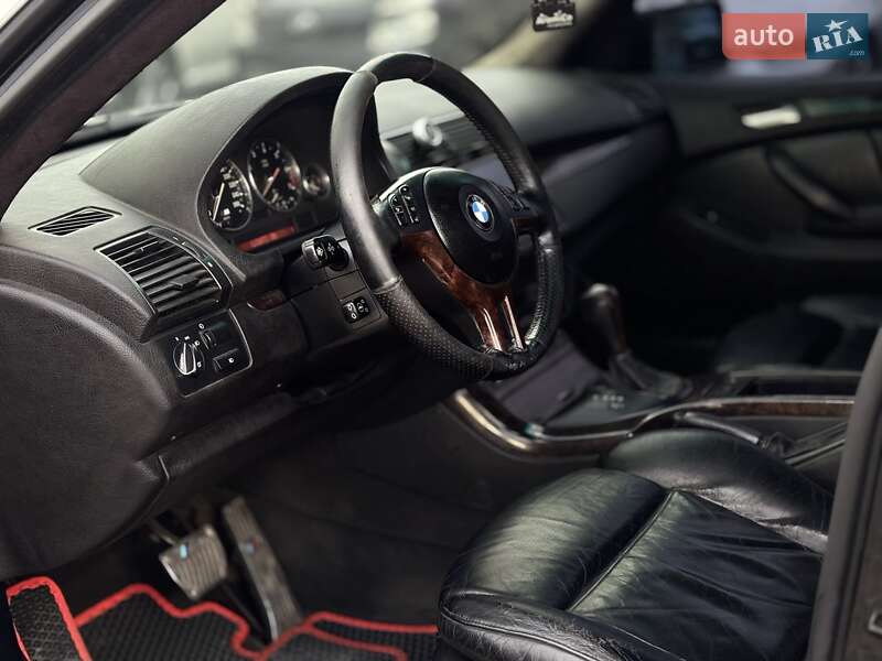 Позашляховик / Кросовер BMW X5 2000 в Харкові