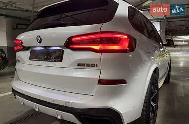 Позашляховик / Кросовер BMW X5 2021 в 