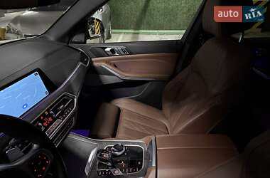 Позашляховик / Кросовер BMW X5 2021 в 