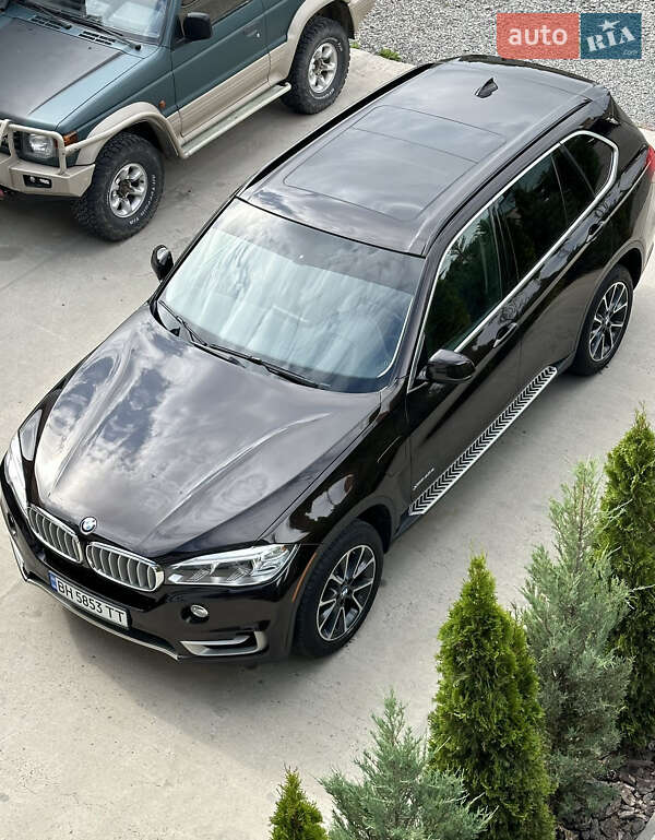 Внедорожник / Кроссовер BMW X5 2015 в 