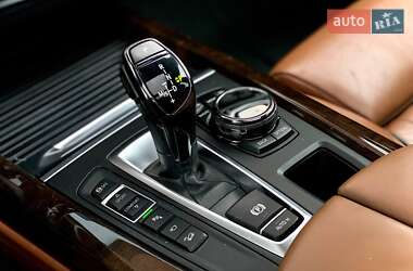 Позашляховик / Кросовер BMW X5 2014 в 