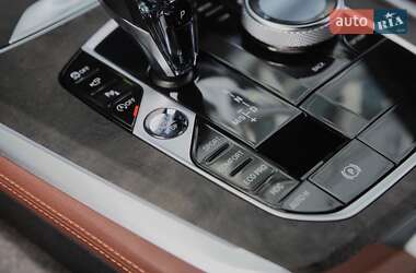 Позашляховик / Кросовер BMW X5 2021 в 