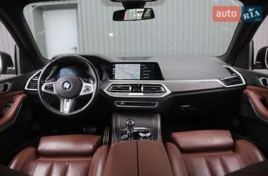 Позашляховик / Кросовер BMW X5 2021 в 