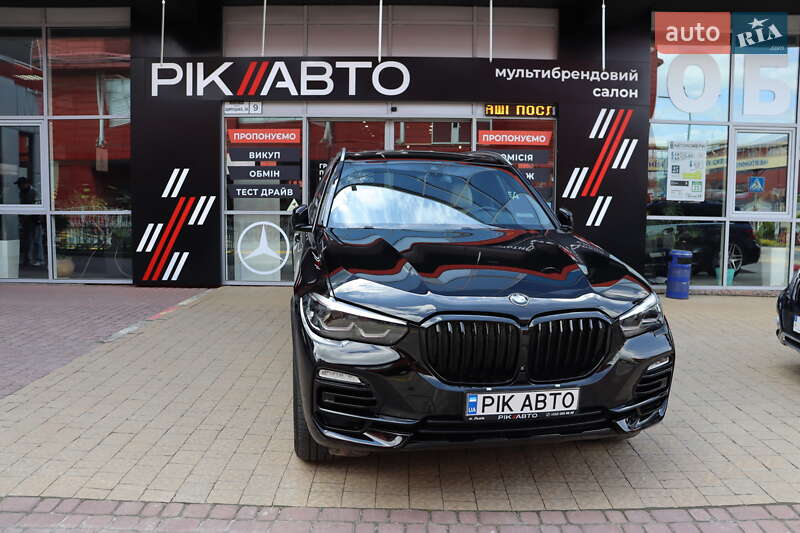 Позашляховик / Кросовер BMW X5 2019 в 