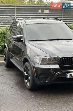 Позашляховик / Кросовер BMW X5 2013 в 