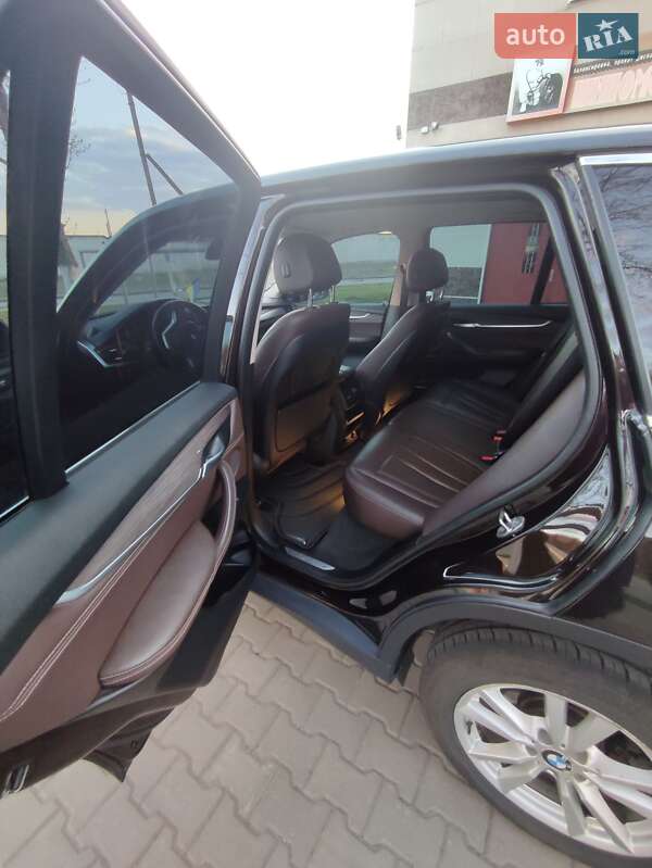 Позашляховик / Кросовер BMW X5 2016 в Києві