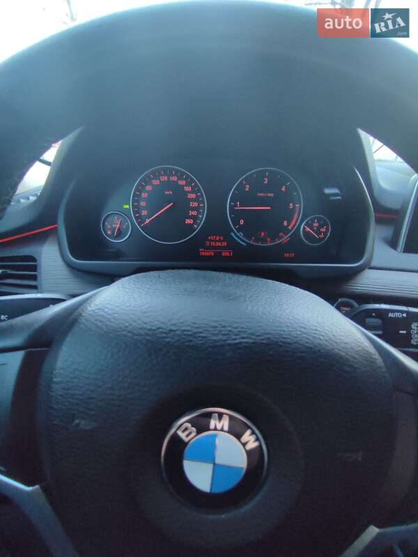 Позашляховик / Кросовер BMW X5 2016 в Києві